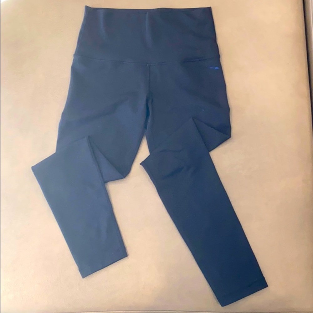 Girls ivivva leggings